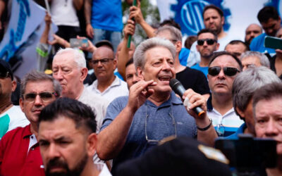 Abel Furlán denunció un “industricidio” y llamó a resistir con «rebeldía»