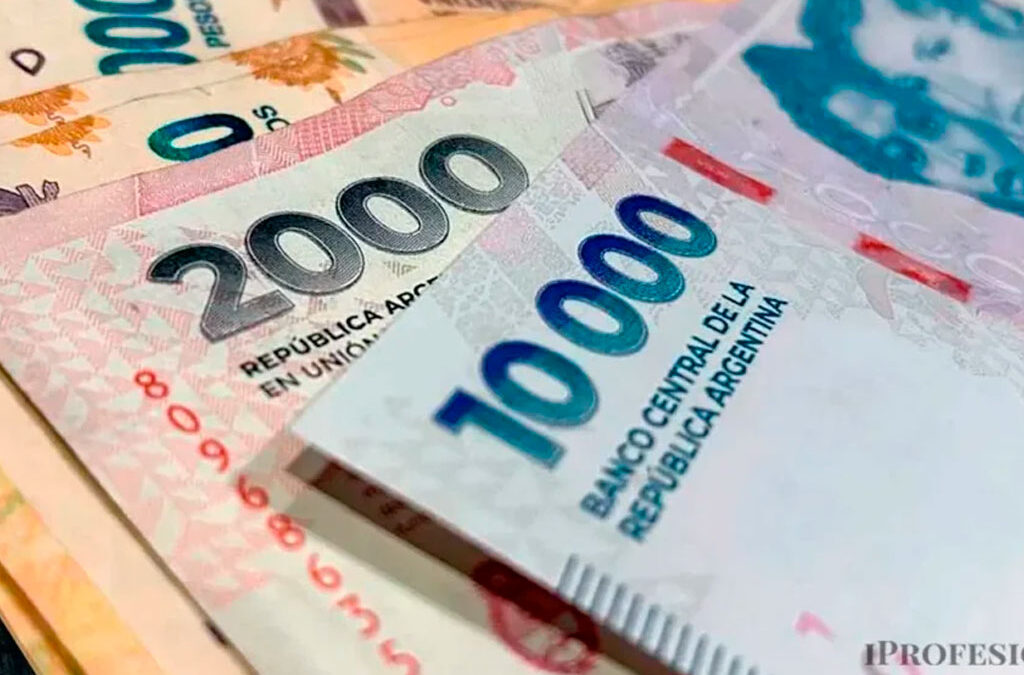 Los salarios crecieron un 3,2% en agosto con fuerte impulso del sector informal
