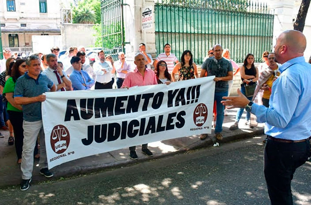 Insisten con su reclamos: los judiciales nacionales paran este viernes por salarios y otros reclamos