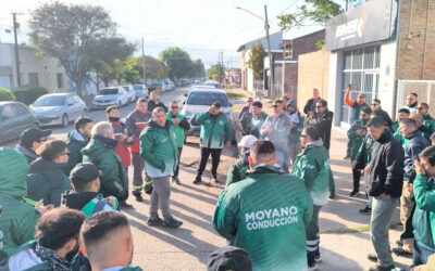 Camioneros exige la reincorporación de los trabajadores despedidos en Massalin Particulares