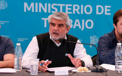 Correa rechazó la Reforma Laboral del Gobierno «porque está fuera del contexto del mundo, lo que se discute es la disminución de la jornada»