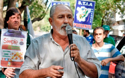 El titular de la federación de los gremios de la alimentación dice que «es un proceso imperioso» la unidad de la CGT