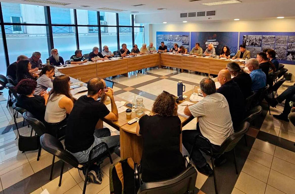 Desde el reparto de Ganancias, hasta la reducción de la jornada laboral y el blanqueo de los trabajadores de plataformas: la Reforma Laboral de la CTA