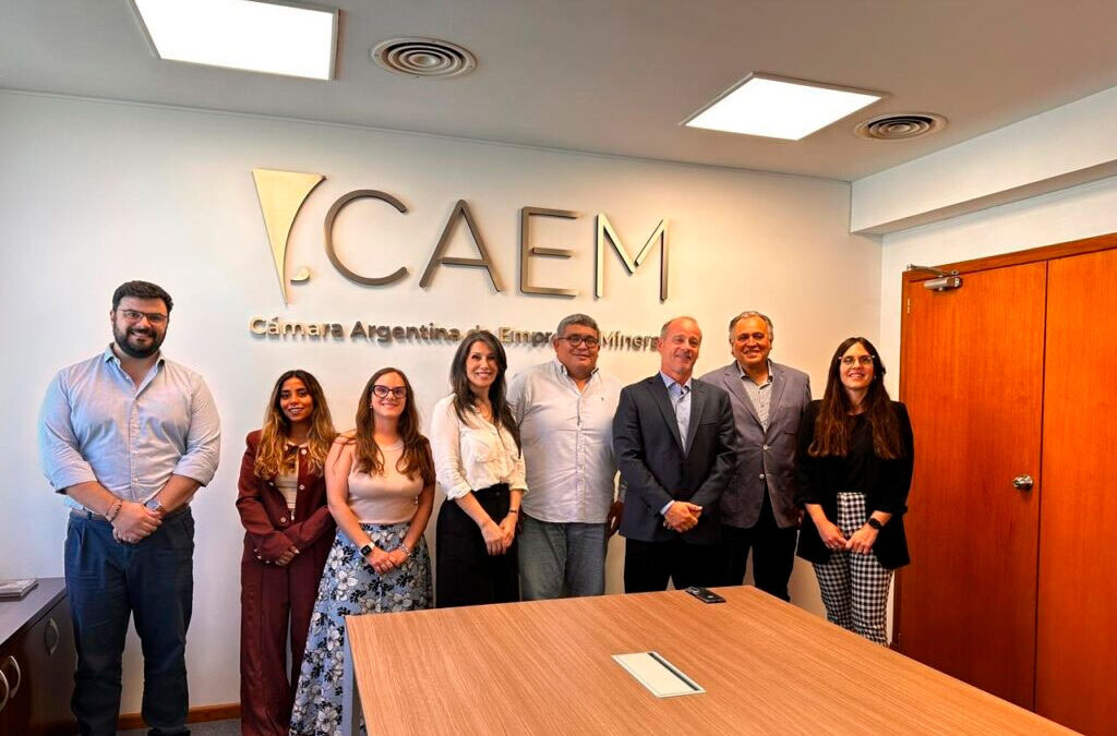 Jerárquicos mineros lograron un reconocimiento histórico en licencias familiares y de género