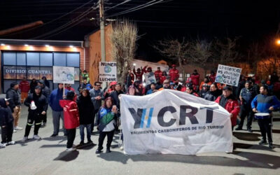 Segundo día de paro total en YCRT por despidos e incumplimientos laborales: “No va a salir ni un gramo de carbón”