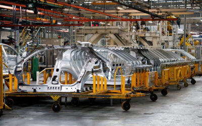Peugeot paraliza la producción un mes y adelanta vacaciones en su planta de El Palomar