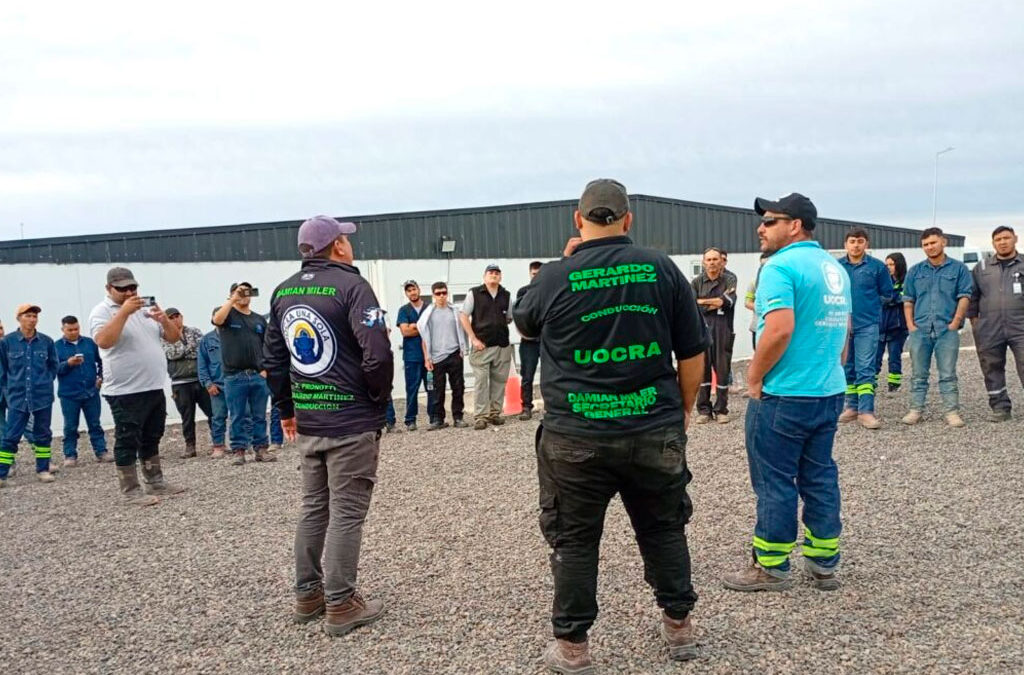 La UOCRA logró levantar la paralización del oleoducto Vaca Muerta Sur y el pago íntegro de los días no trabajados