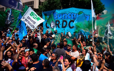 Los estatales critican a Milei, y amenazan con cortar el dialogo con Llaryora