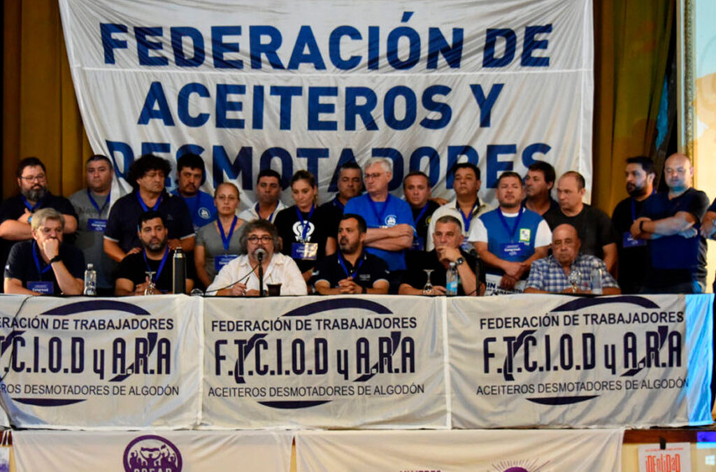 Paro nacional de aceiteros contra la reforma laboral