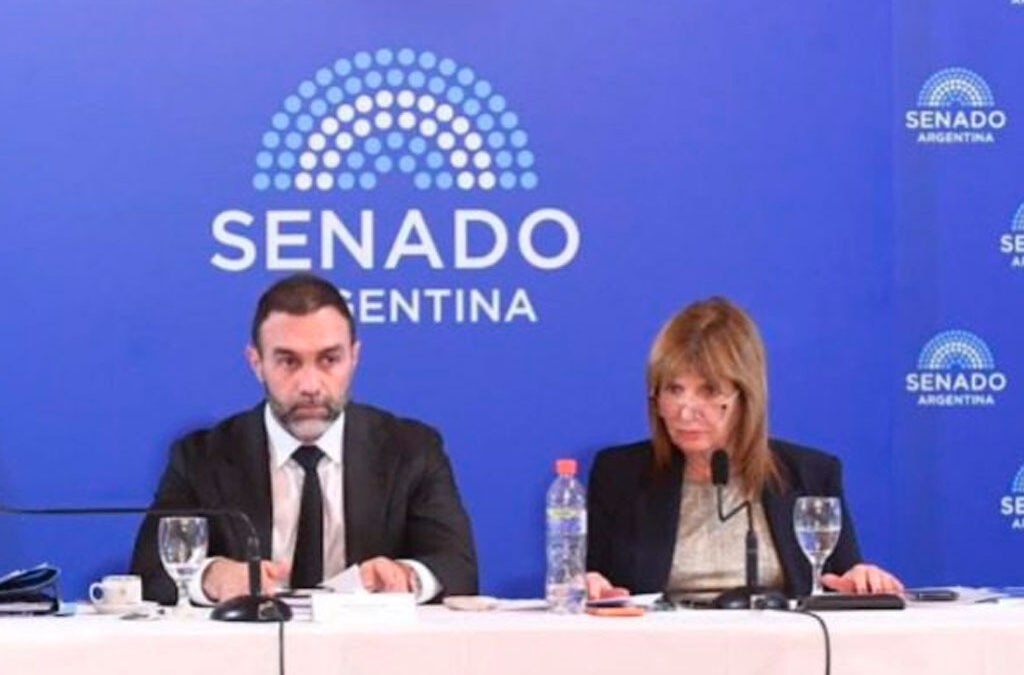 Reforma laboral: el oficialismo logró dictamen provisorio pero postergó el debate al recinto para febrero