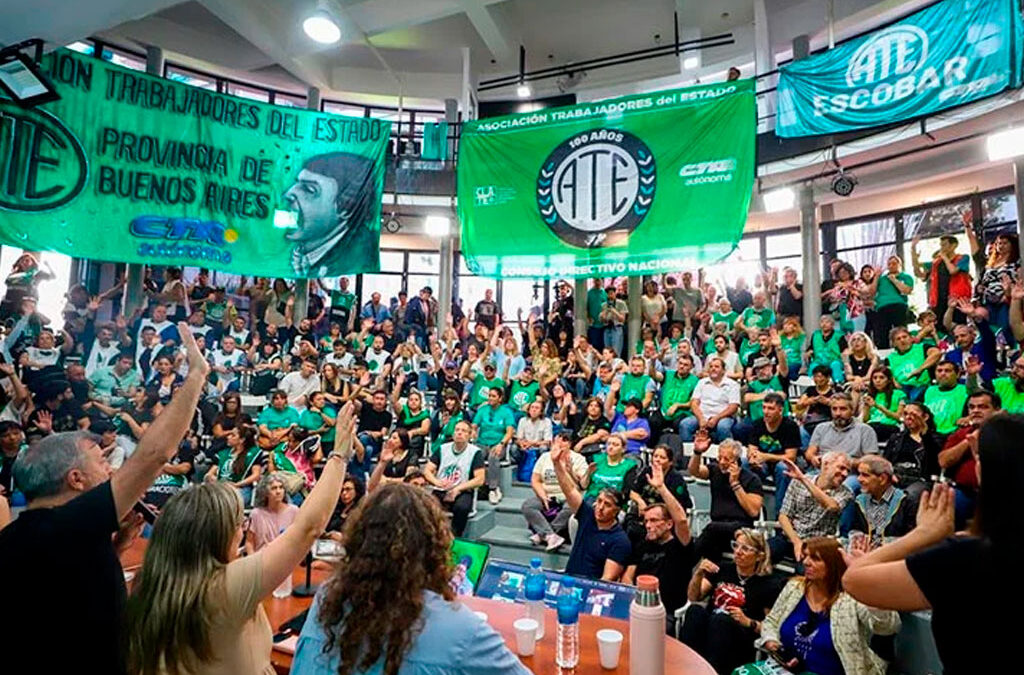A días de la paritaria, ATE denunció el aumento irrisorio del Gobierno: «Milei intenta arruinar la Navidad a todos los estatales»