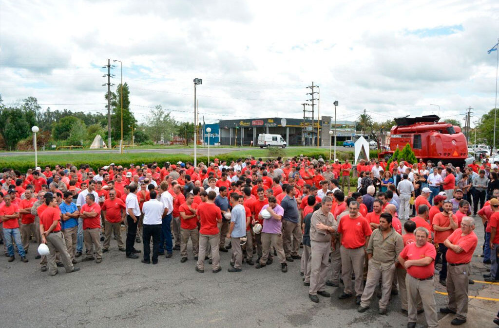 Denuncian 180 «despidos inminentes» en la fábrica de cosechadoras Vassalli ante una deuda «millonaria» con los empleados y falta de respuesta patronal