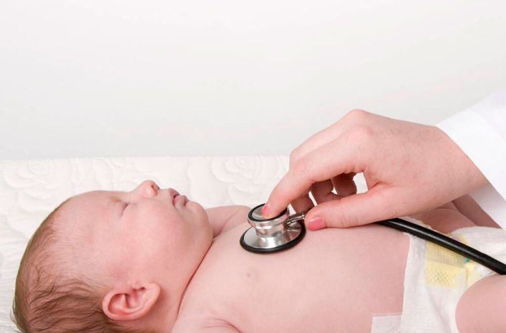 El Gobierno desarticuló el Programa Nacional de Cardiopatías Congénitas, despidió a los siete profesionales hiperespecializados que lo coducían y dejó a la deriva a miles de bebés con esas afecciones