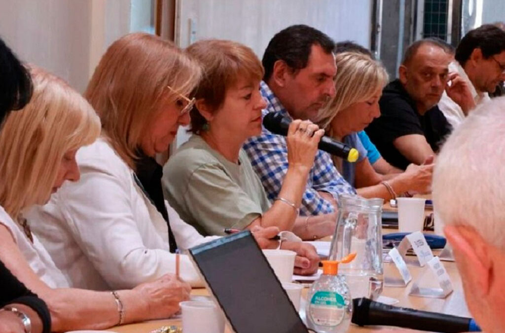 Paritaria caliente: docentes rechazaron el 1,5% que ofreció Kicillof