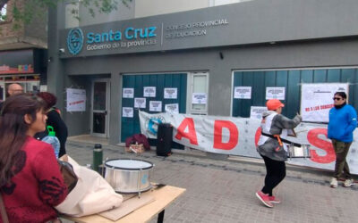 Santa Cruz: el gobierno de Vidal confirmó multa millonaria a gremio docente y crece el conflicto