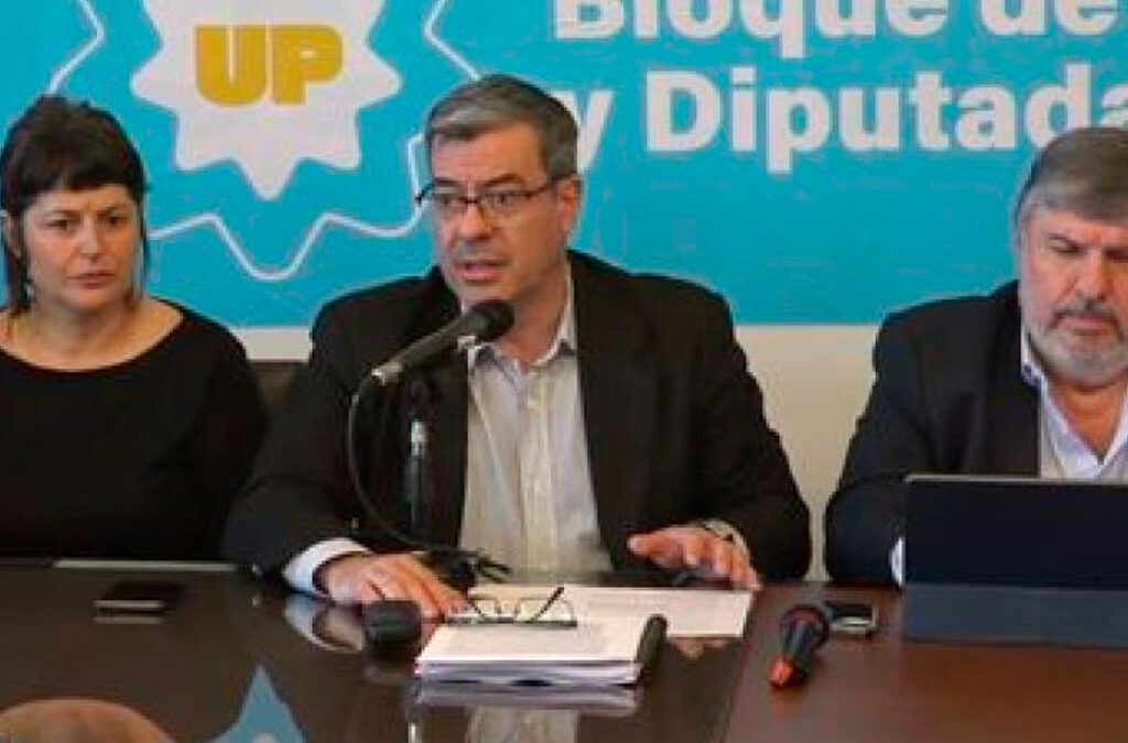 El peronismo propone reforzar salarios, reducir horas y regular plataformas frente a la reforma laboral del Gobierno