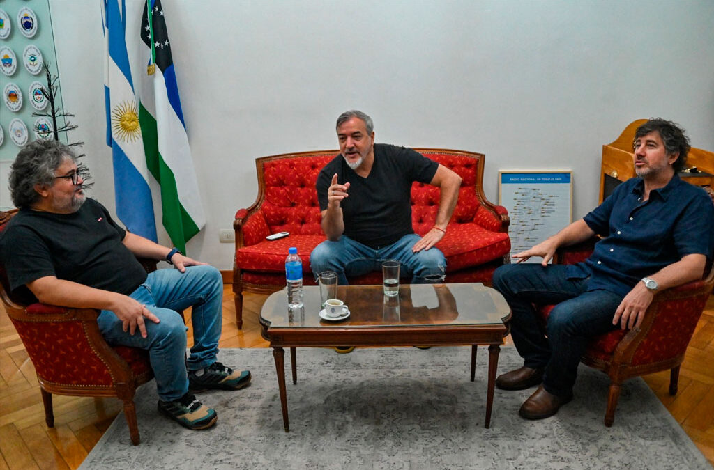 Estatales se reunieron con Aceiteros: “A la reforma laboral hay que enfrentarla en la calle”