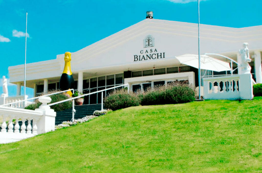 Bodegas Bianchi en crisis: gremio vitivinícola cuestiona gestión y pide plan de contingencia