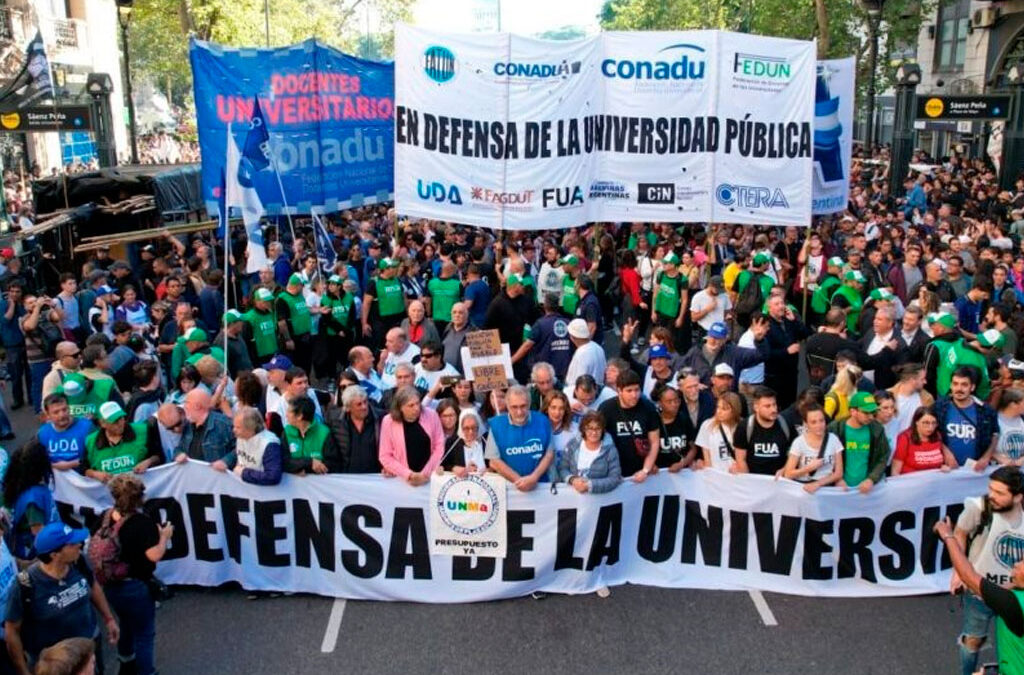 Aumento salarial insuficiente: gremios universitarios denuncian el peor ajuste en 20 años