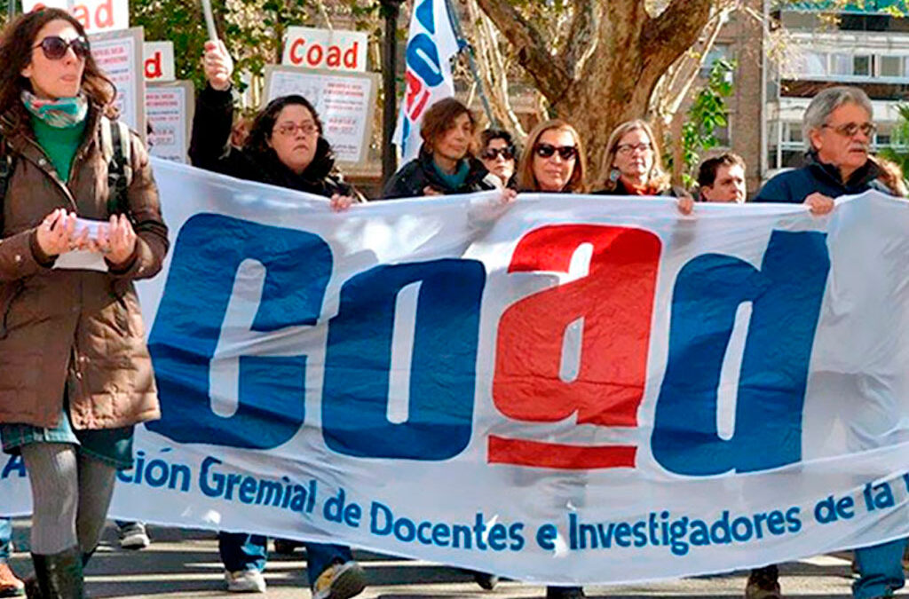 Los docentes universitarios ponen en duda el comienzo lectivo 2026 si no se cumple la ley de Financiamiento Universitario