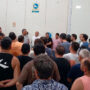 Crisis en Lácteos Verónica: tenso cruce entre trabajadores y uno de los dueños en Totoras