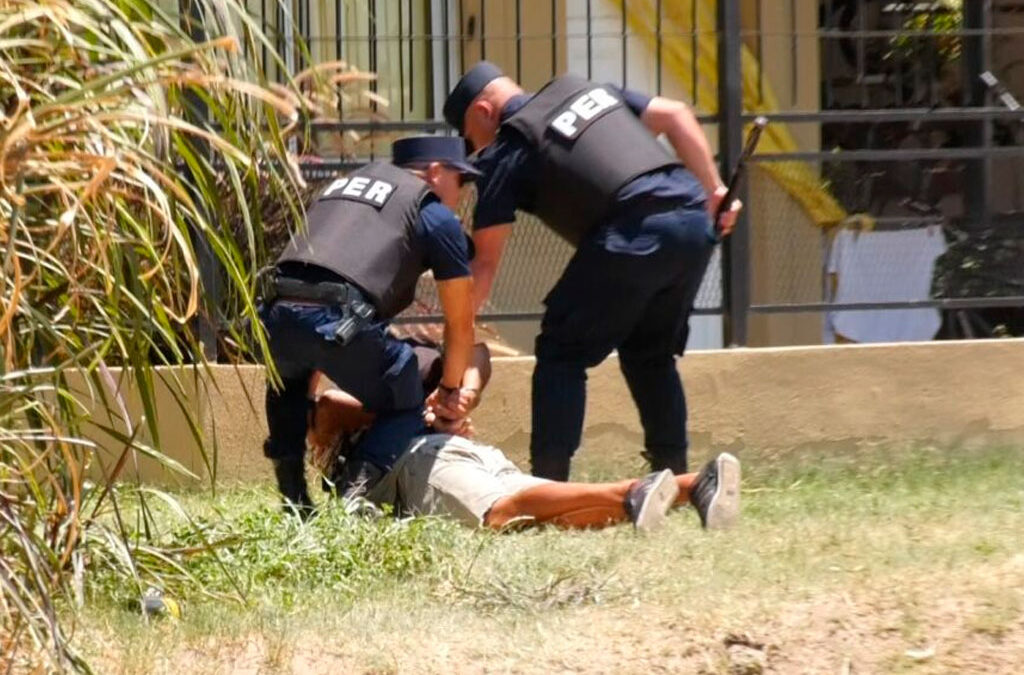 Con un comunicado lavado, la FeMPINRA termina callando y avalando la represión en el puerto de Concepción del Uruguay