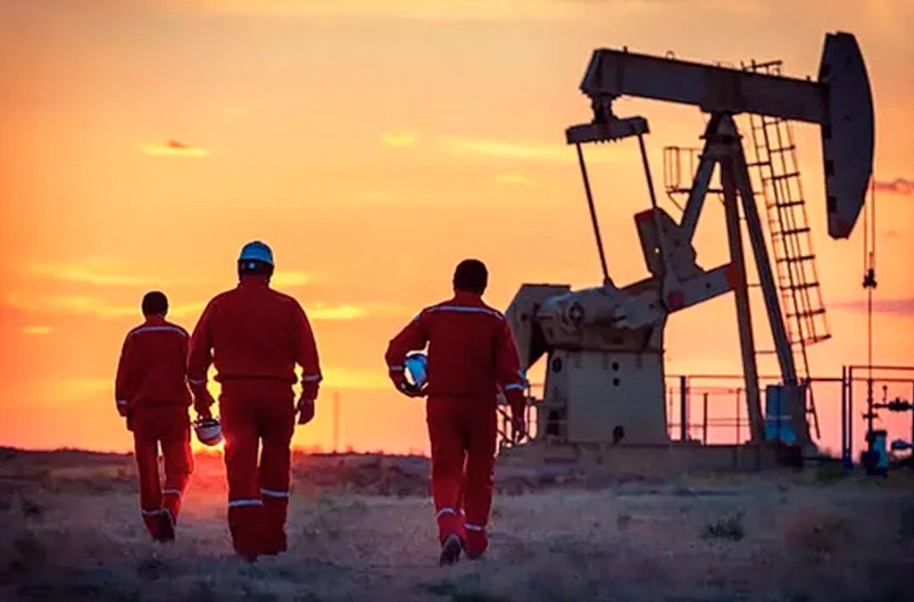 Efecto Vaca Muerta: la brecha salarial con Neuquén vuelve a tensar la paritaria petrolera en Chubut