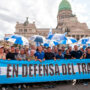 «Modernizar no es precarizar»: La CGT movilizó al Congreso y lanzó un duro mensaje contra la reforma laboral
