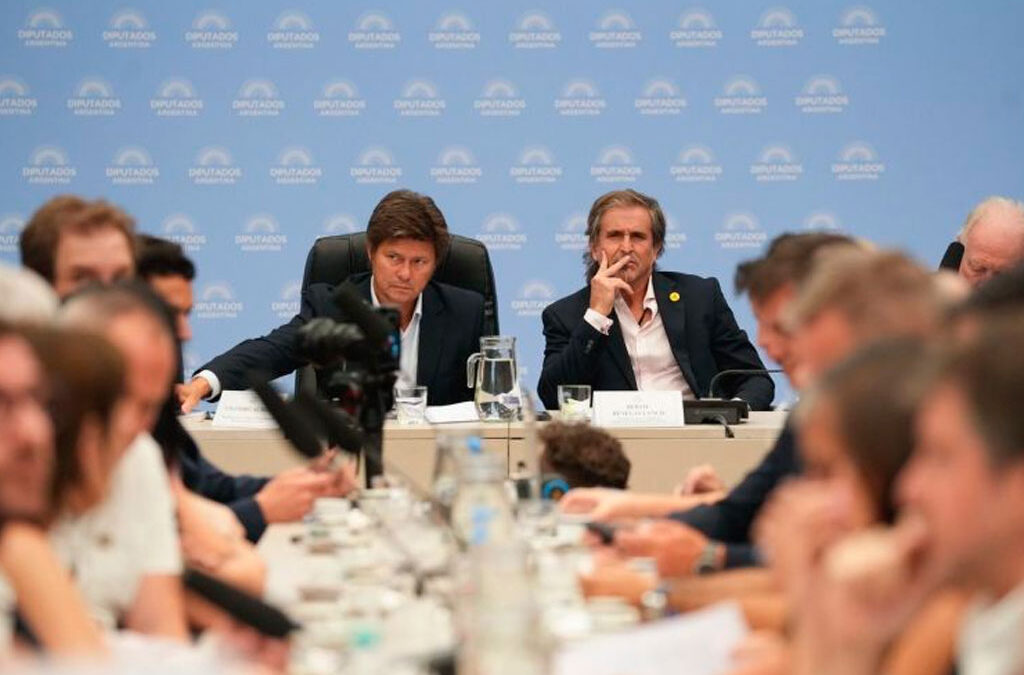 El gobierno logró el dictamen de la reforma laboral: cuál fue la postura de los gremios