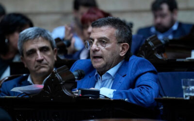 “No moderniza, retrocede”: Cisneros y su firme rechazo a la reforma laboral desde Diputados