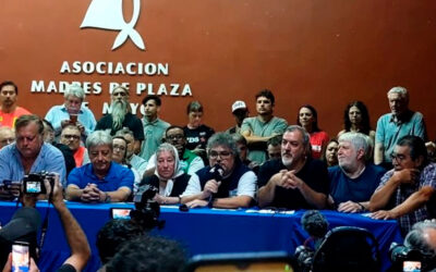 “Si aprueban esta ley, vamos a un paro por tiempo indeterminado”: los sindicatos amenazan con escalar el conflicto