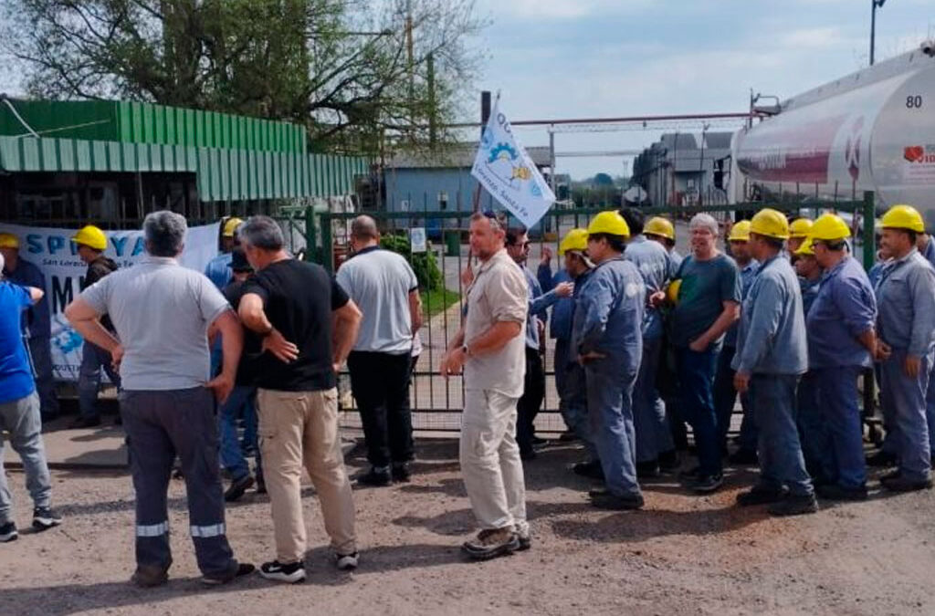 Trabajadores de IDM denuncian meses sin cobrar y apuntan a un “vaciamiento” tras el cambio de dueños