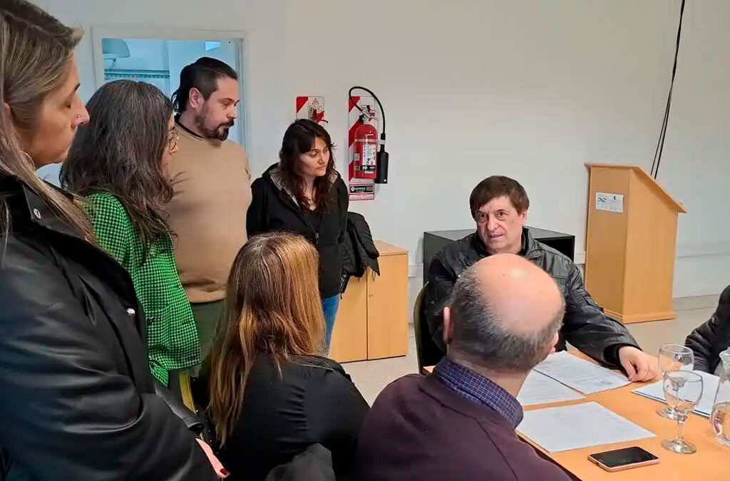 Denuncian que el CONICET no paga hace tres meses las cargas sociales a los trabajadores del organismo y que aplica «de facto» la reforma laboral