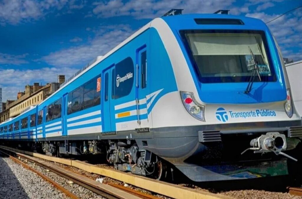 Gremios ferroviarios cerraron acuerdo salarial por un 8,25% desde marzo más un bono