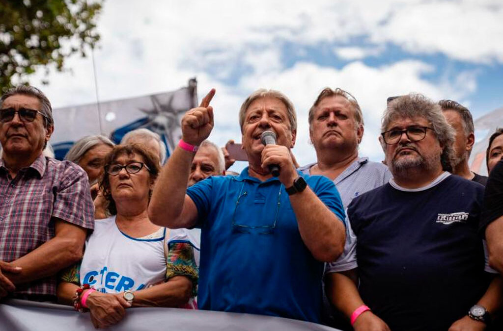 La UOM vota en todo el país y Furlán arriesga su liderazgo en medio de rebeliones internas