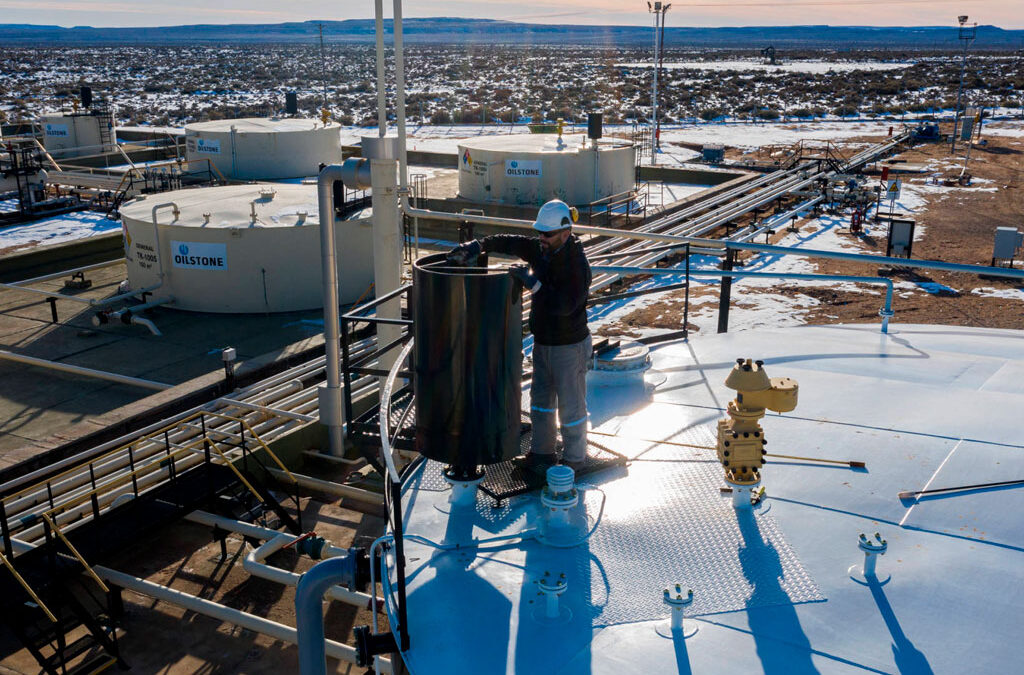La crisis arrastra también a las petroleras: Oilstone Energía SA ya despidió 120 trabajadores y abrió un concurso de acreedores