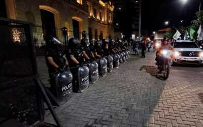 La tensión estalló en las calles: protestas masivas de estatales en cuatro provincias aliadas de Milei por reclamos salariales