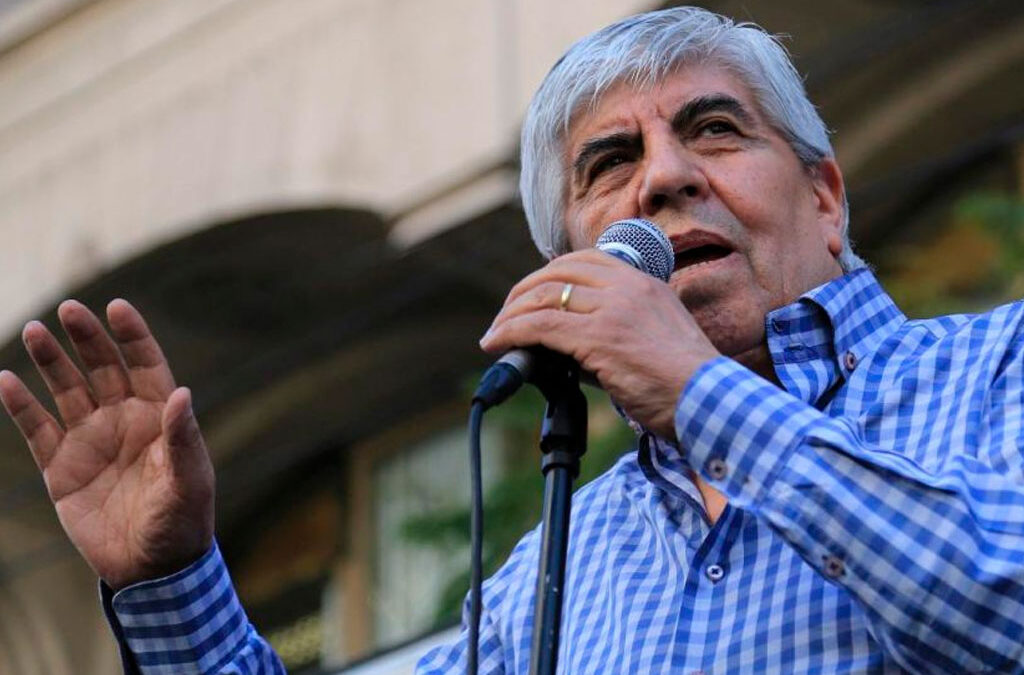 Tras una denuncia de Hugo Moyano, imputan a dos ex dirigentes de Camioneros por un presunto fraude millonario