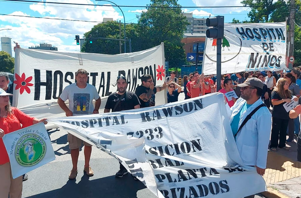 Protesta en el Polo Sanitario: trabajadores de la salud exigieron la apertura de paritarias