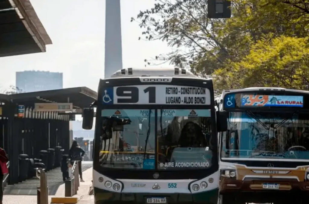 La UTA anunció retención de tareas y se agrava el caos en el AMBA por la reducción de colectivos