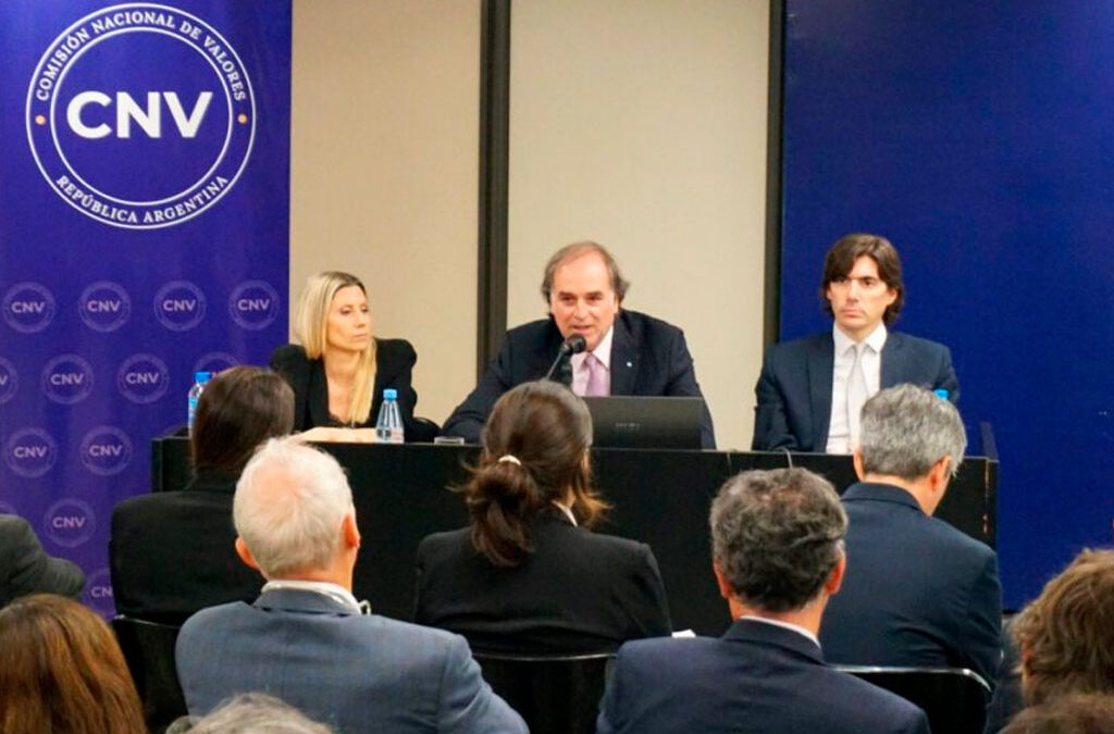 Reforma laboral: el Gobierno avanza con los Fondos de Asistencia Laboral y suma a estudios jurídicos al debate