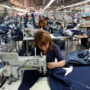 Industria textil en crisis: una empresa que producía para grandes marcas cayó en concurso y redujo su planta en más de 80%