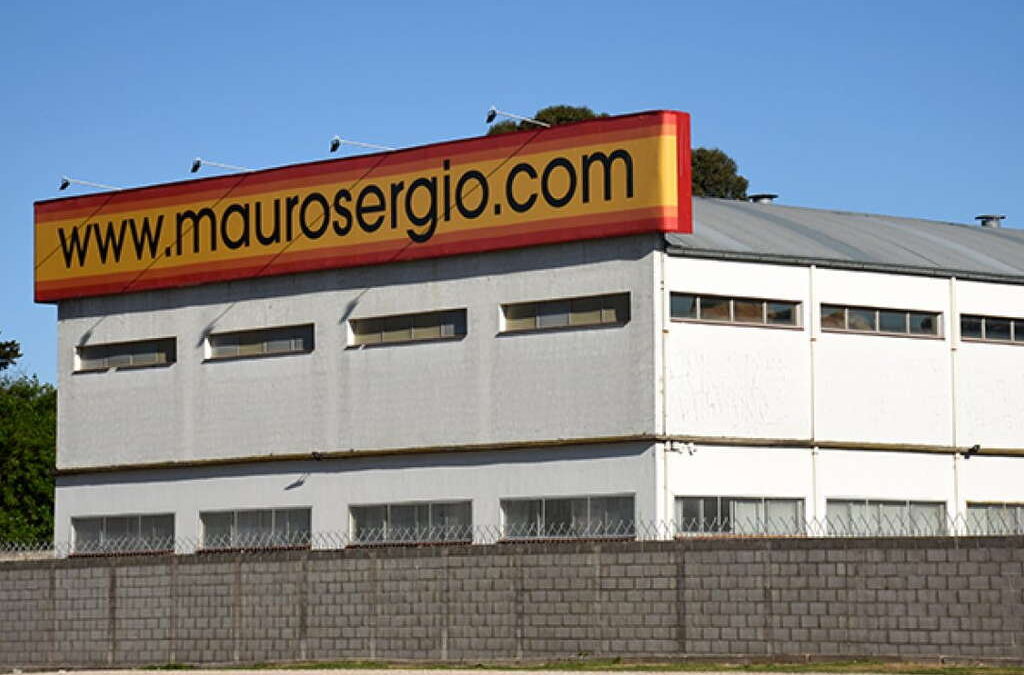 Crisis textil en Mar del Plata: emblemática fabricante de los pulóveres Mauro Sergio abre concurso preventivo y está al borde de la quiebra
