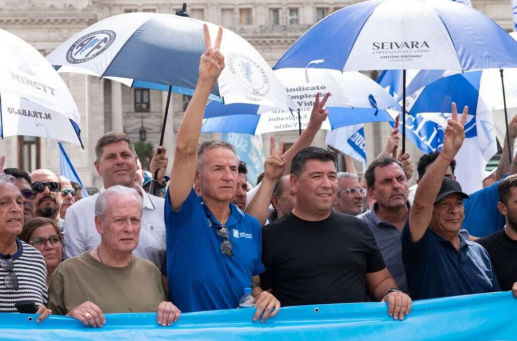 “Proteger el empleo formal es proteger la vida”: la CGT endurece su discurso contra la flexibilización
