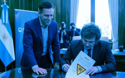 “Un país que no controla sus datos, no controla sus elecciones”: Informáticos alertan sobre la amenaza a la democracia y la soberanía digital que llega con Palantir, Peter Thiel y Alex Karp