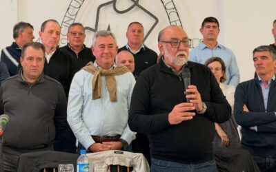 En el peor momento de la paritaria bonaerense, Julio Castro renueva su cuarto mandato al frente de la FEGEPPBA