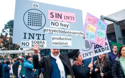Preocupación por despedidos y represión en el INTI: «Es un golpe muy fuerte a los tarbajadores»