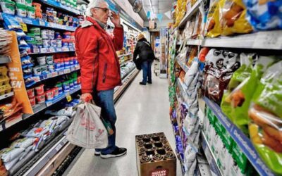 Aumenta el peso de los gastos fijos sobre los salarios y al 90% de los hogares argentinos les quedan menos de $60.000 diarios