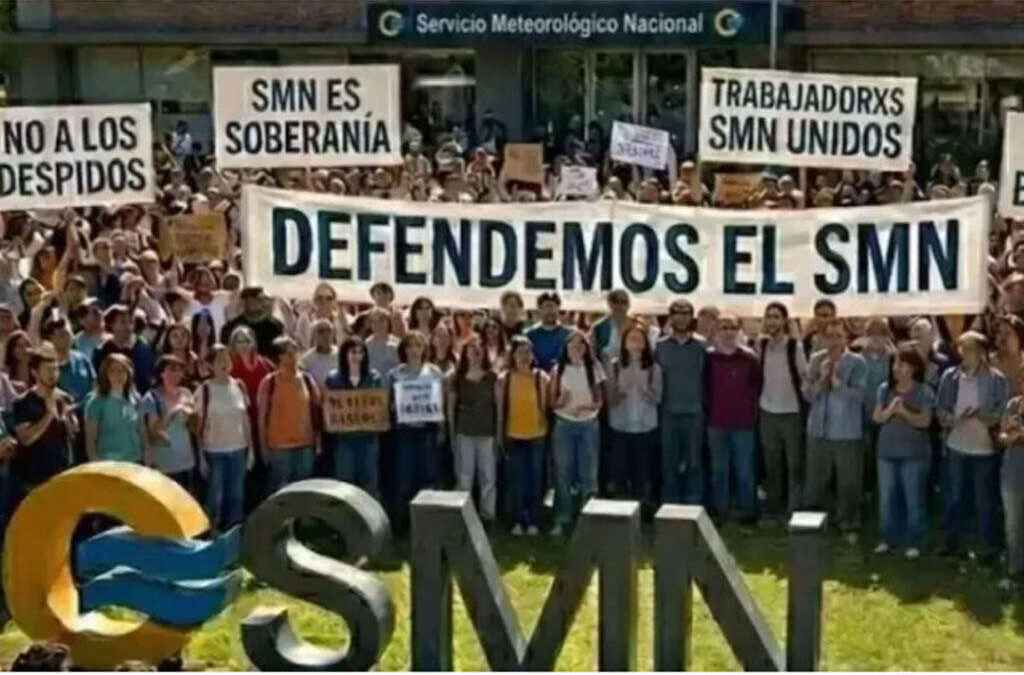 Despidos en el SMN ya afectan vuelos nocturnos y ponen en riesgo servicios clave