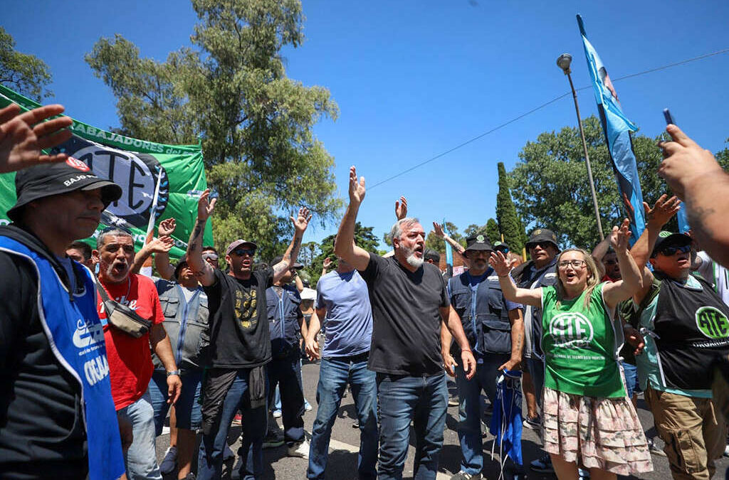 ATE anunció un paro de 24 horas en el INTI ante la amenaza de 700 despidos: «Intentan destruir una de las instituciones más prestigiosas y necesarias»